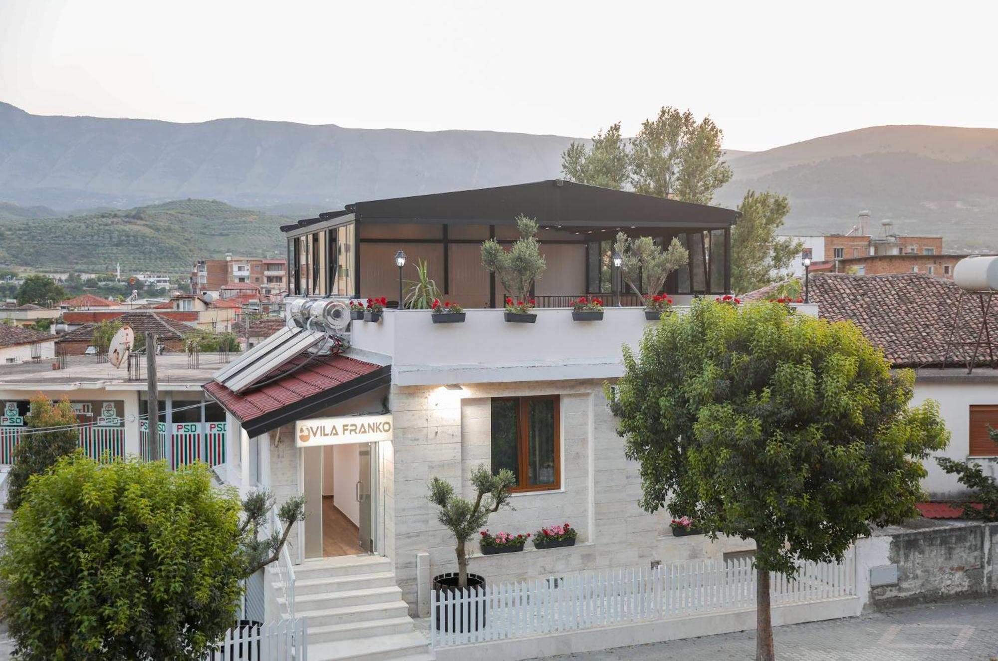 Vila Franko Берат Экстерьер фото